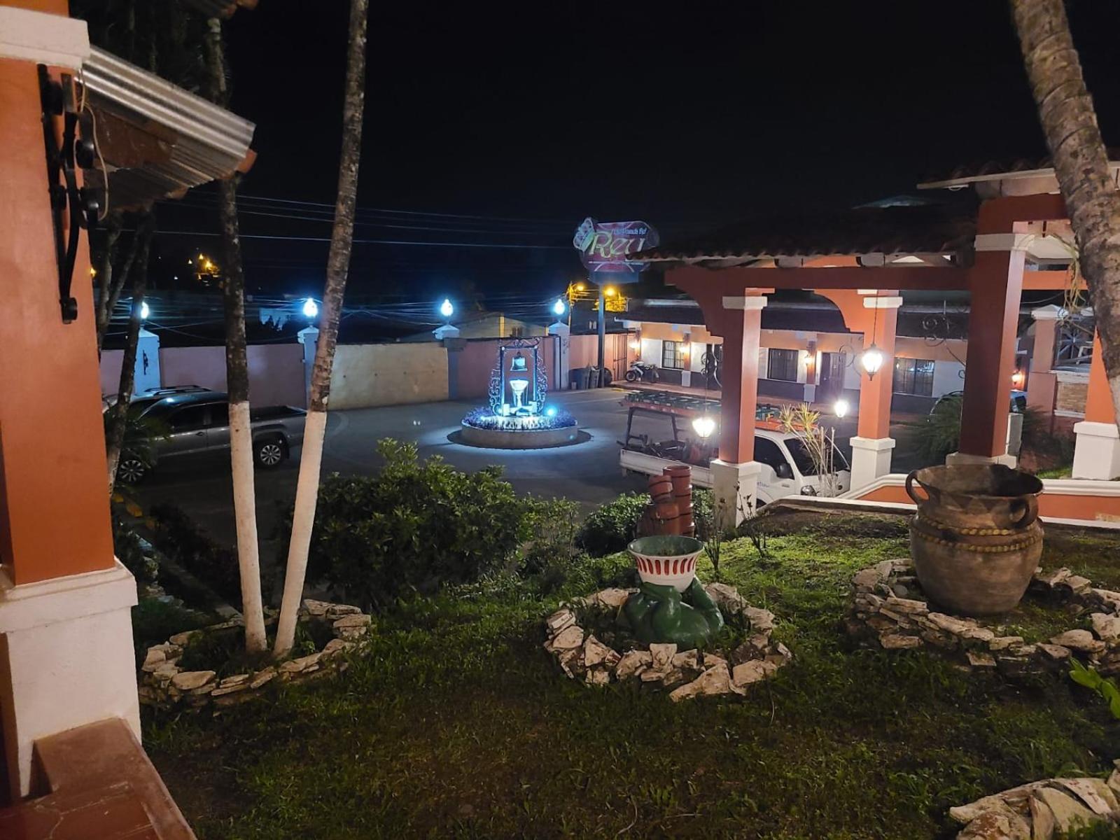 Hotel Posada Del Rey Santa Cruz de Yojoa Exterior foto